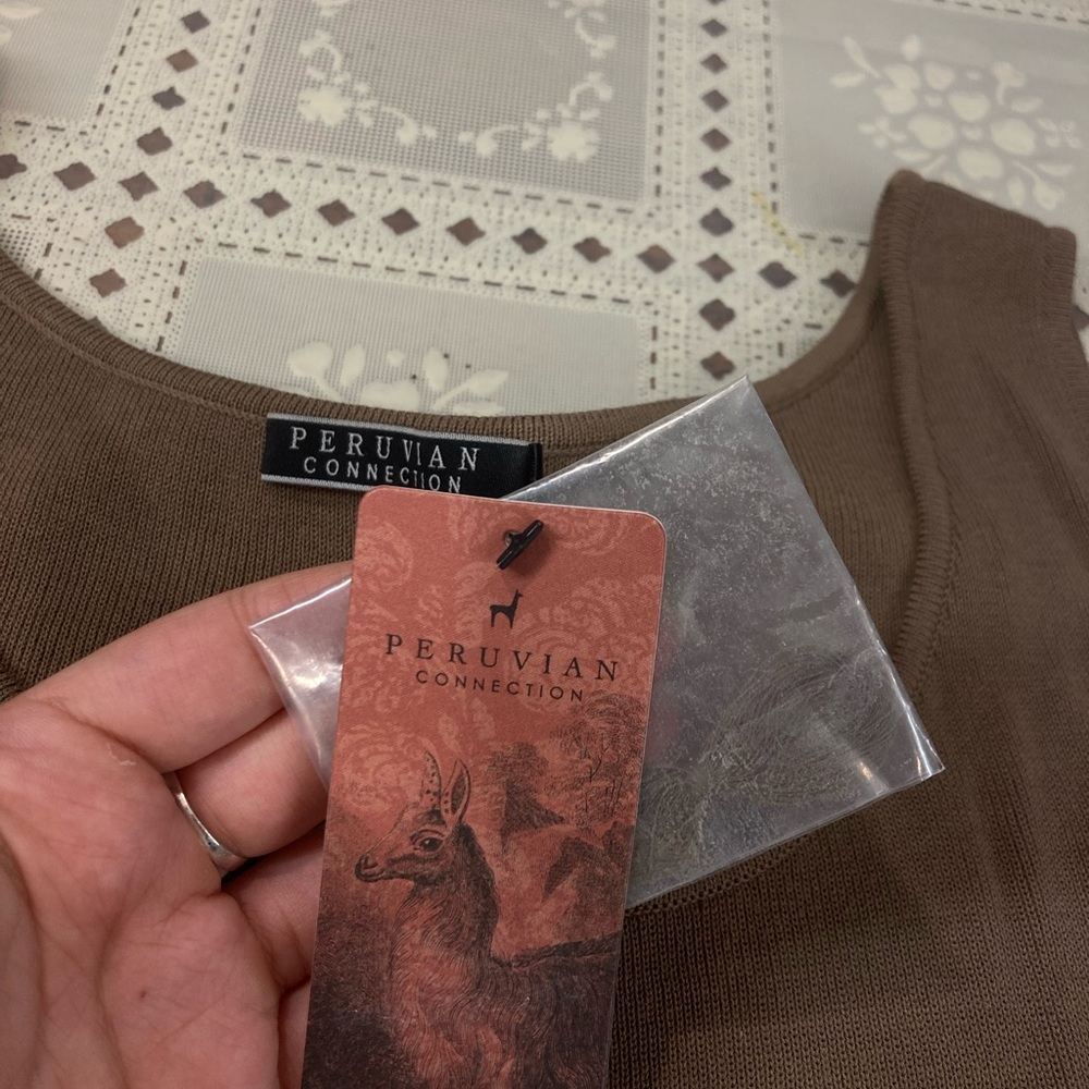 Peruvian Connection Women's Brown Fitted Sleeveless Tank Top Size XL NWT - Picture 3 of 10